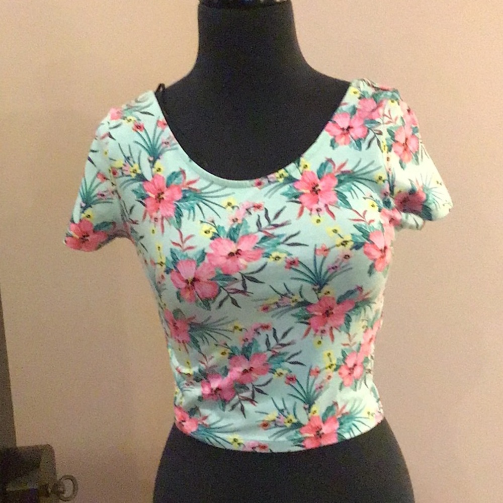 NEW H&M Divided tropical flower crop top S